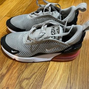 Nike Air Max 270 Light Bone/Black/Hot Punch/White